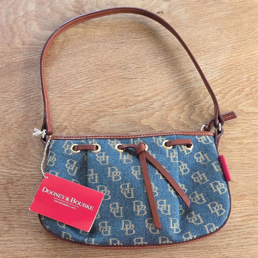 Vintage Dooney And Bourke Jean Tassel Zip Top Shoulder Bag