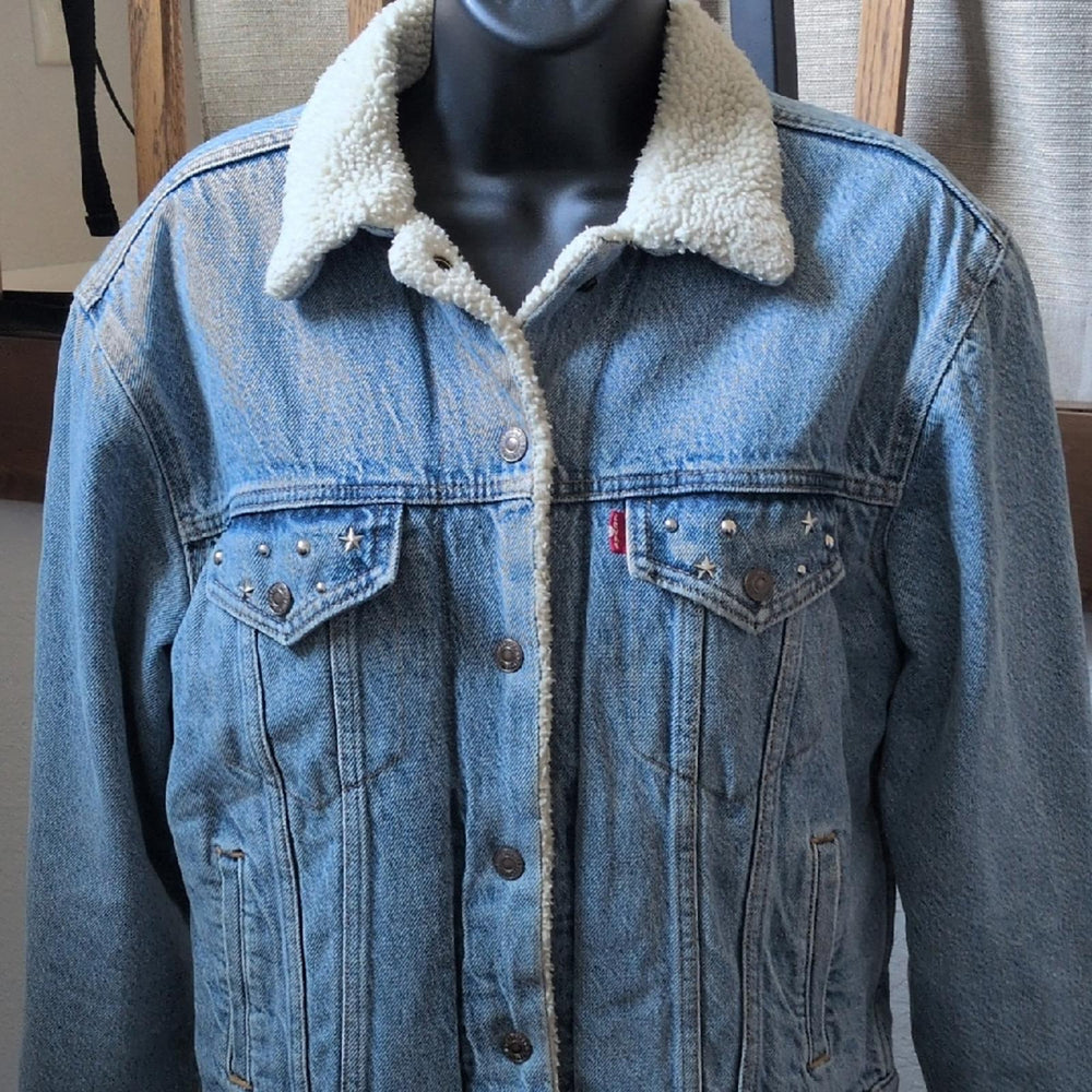 Levi's Women's Sherpa Jean Jacket With Star Grommet Detailing