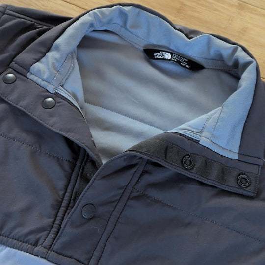 Girls North Face Pullover Jacket - Large (14/16)