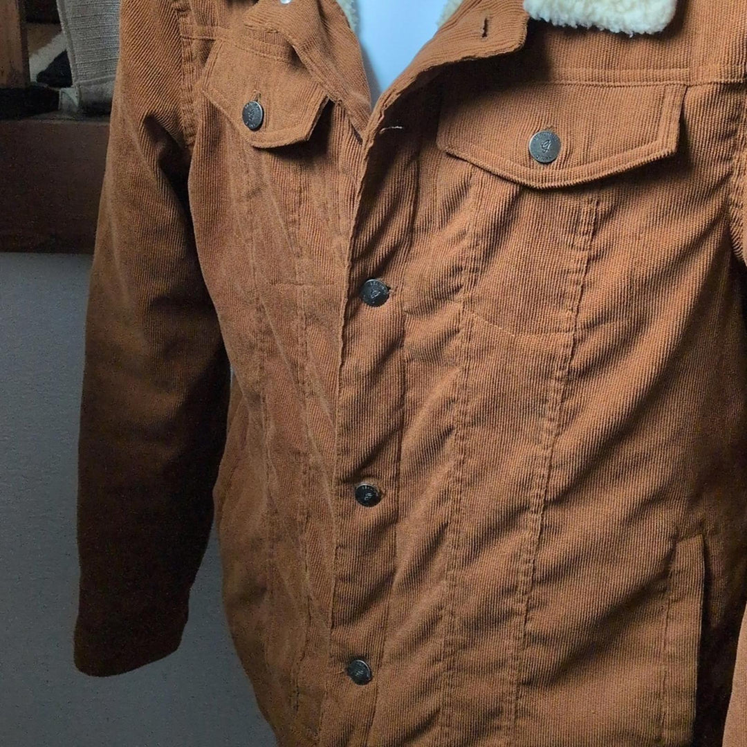 Beautiful Giant Sherpa And Corduroy Jacket - M
