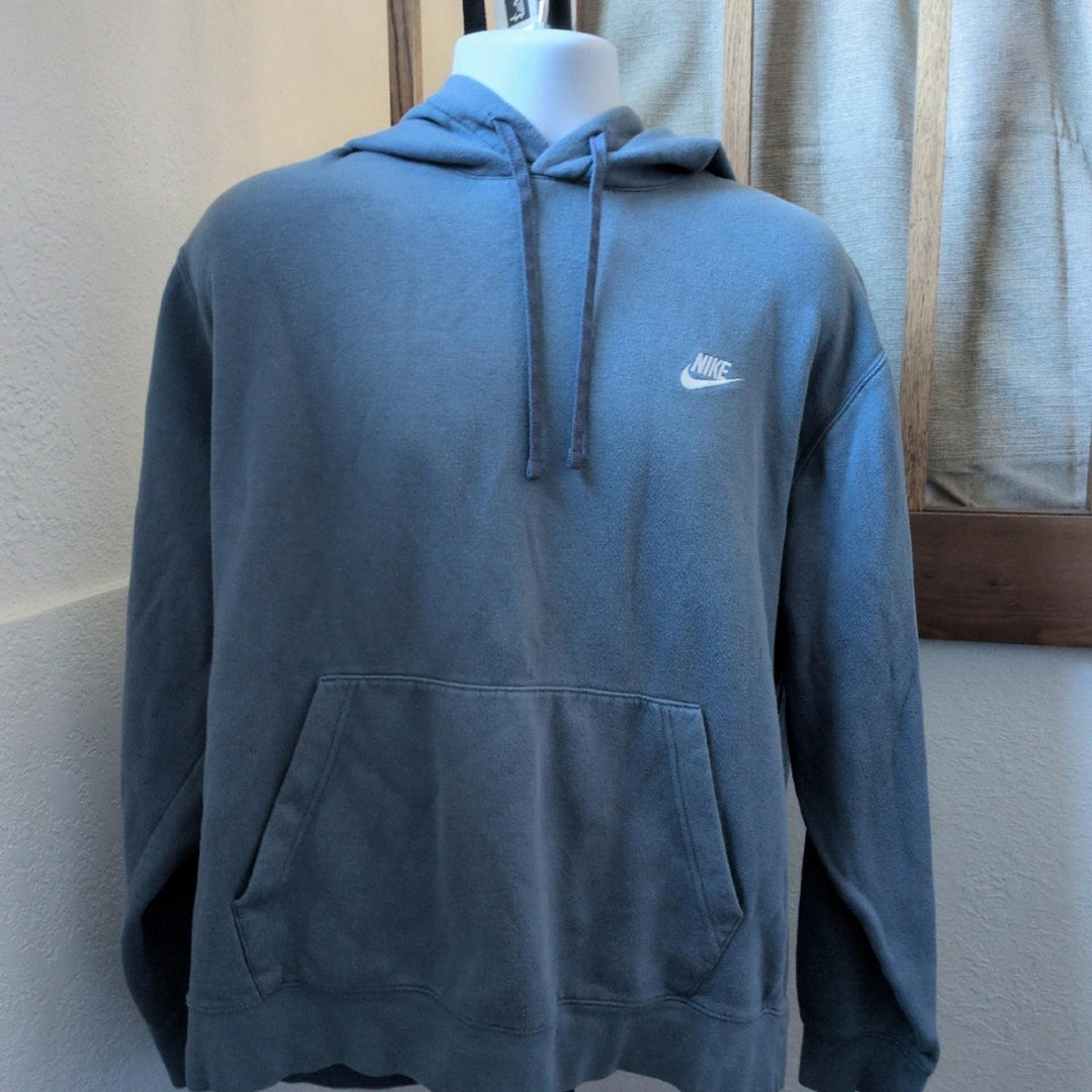 Nike Essential Club Fleece Hoodie - Extra Large