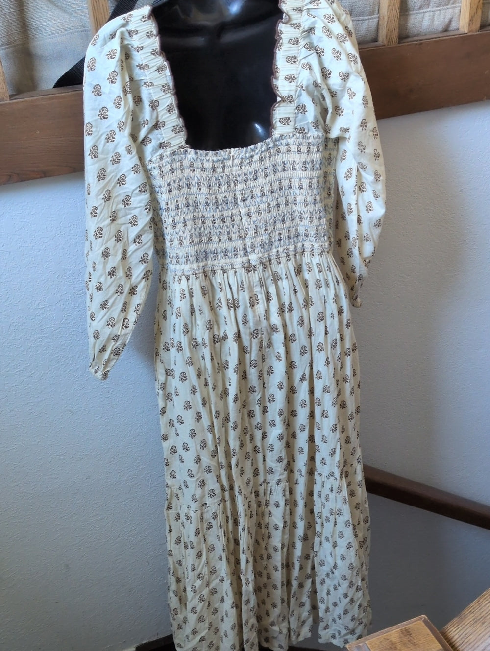Pink Chicken Women's Serena Dress In Brown Tiny Floral Size M