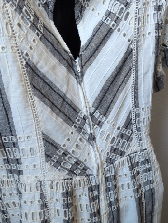 Anthropologie Ett:twa Striped Eyelet Romper size US 8.