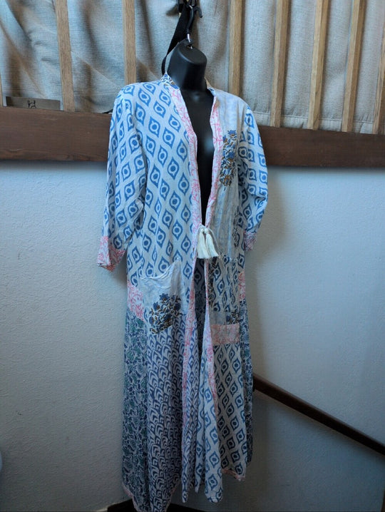 Kantha Bae Lightweight Robe Osfm