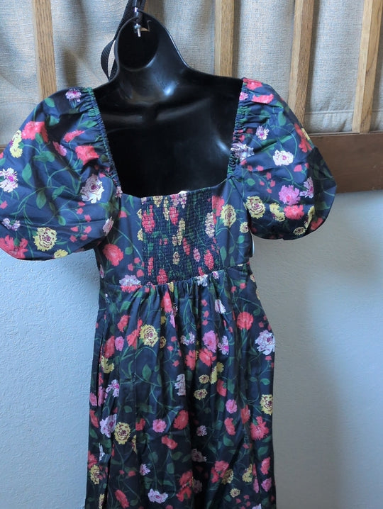 The Matilda Dress In Multi Navy Floral Size Small