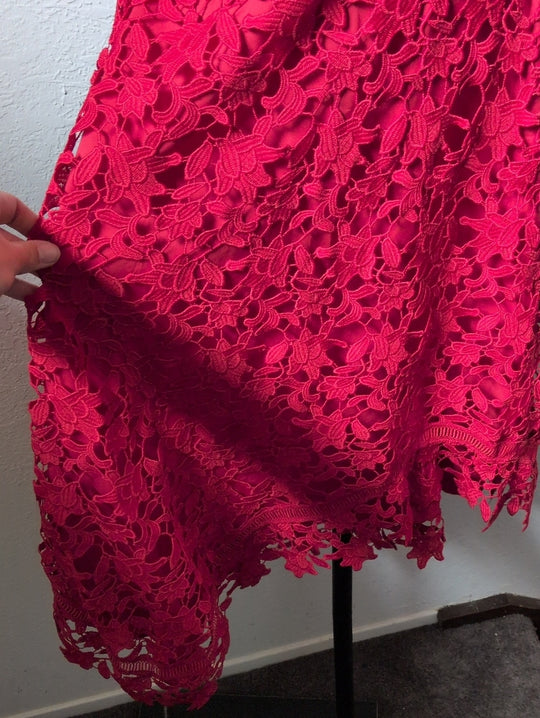 Eliza J Floral Lace Asymmetrical Midi Dress in red - US 10