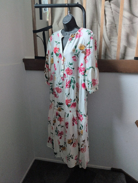 Floral midi dress by Figueroa & Flower - XL