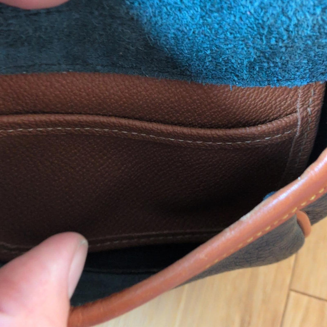 Rare Dooney And Bourke "Large Duck" Bag