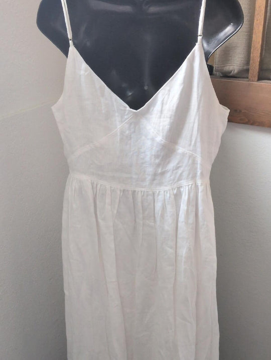 Dissh Lexi Midi Linen Dress In White - US 12