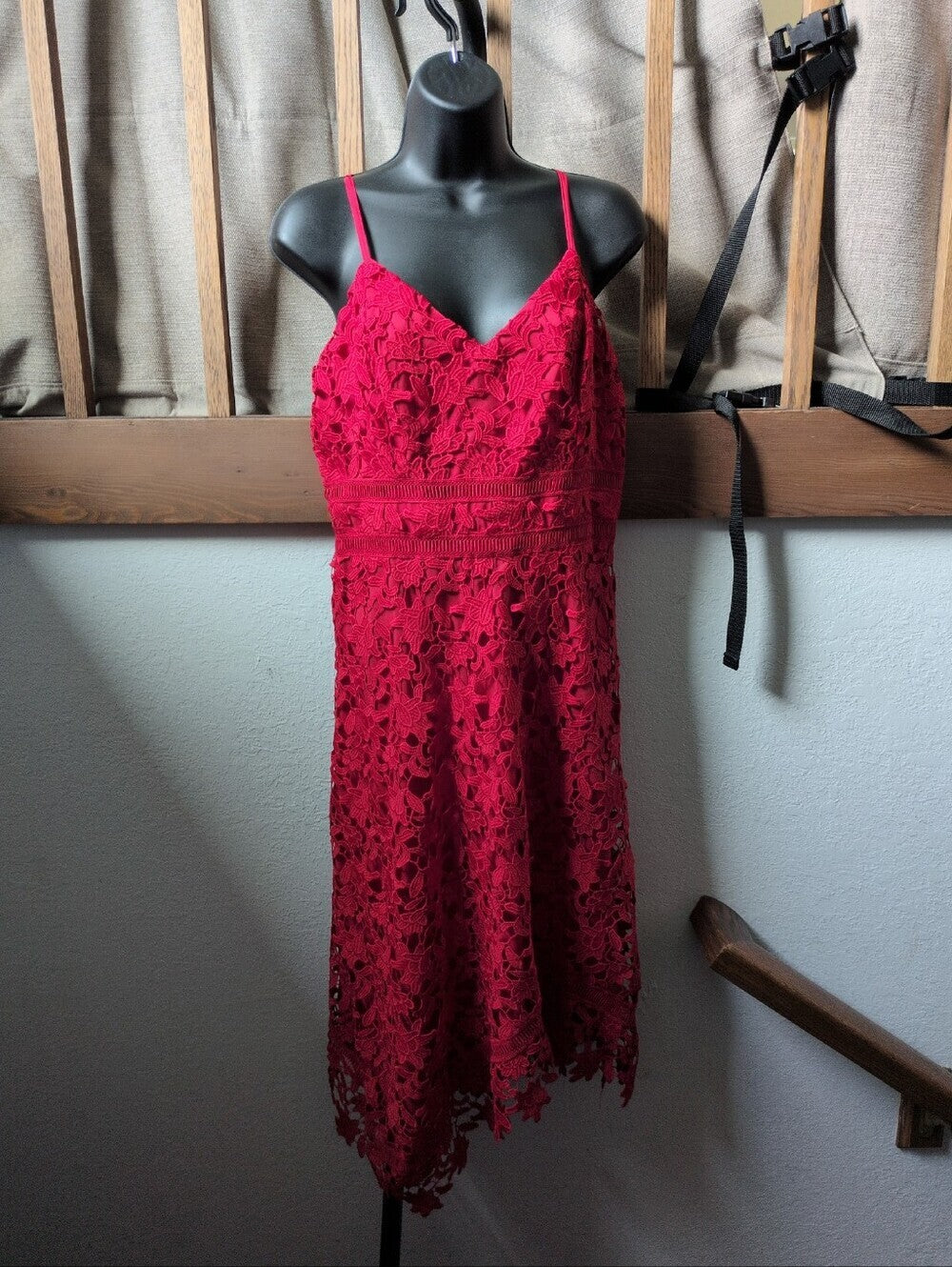 Eliza J Floral Lace Asymmetrical Midi Dress in red - US 10