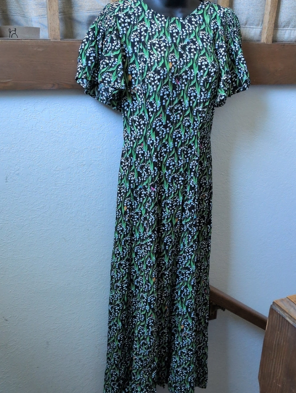 Hill House Home The Dominique Dress  in the Black Lily of the Valley print XS