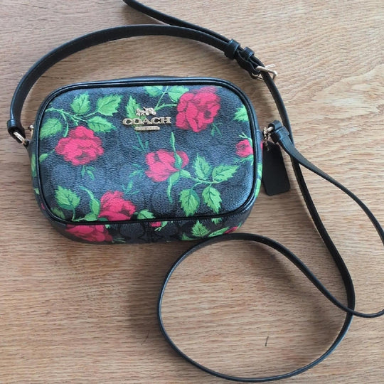 Coach Crossbody Limited Edition Snow White Rose Villians Camera Bag