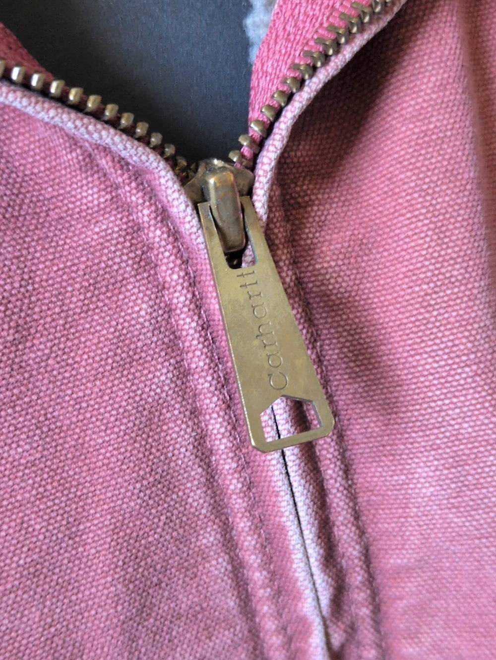 Vintage Carhartt Jacket Women's Medium Pink Rose WJ141 VRS Sherpa Lined  size s