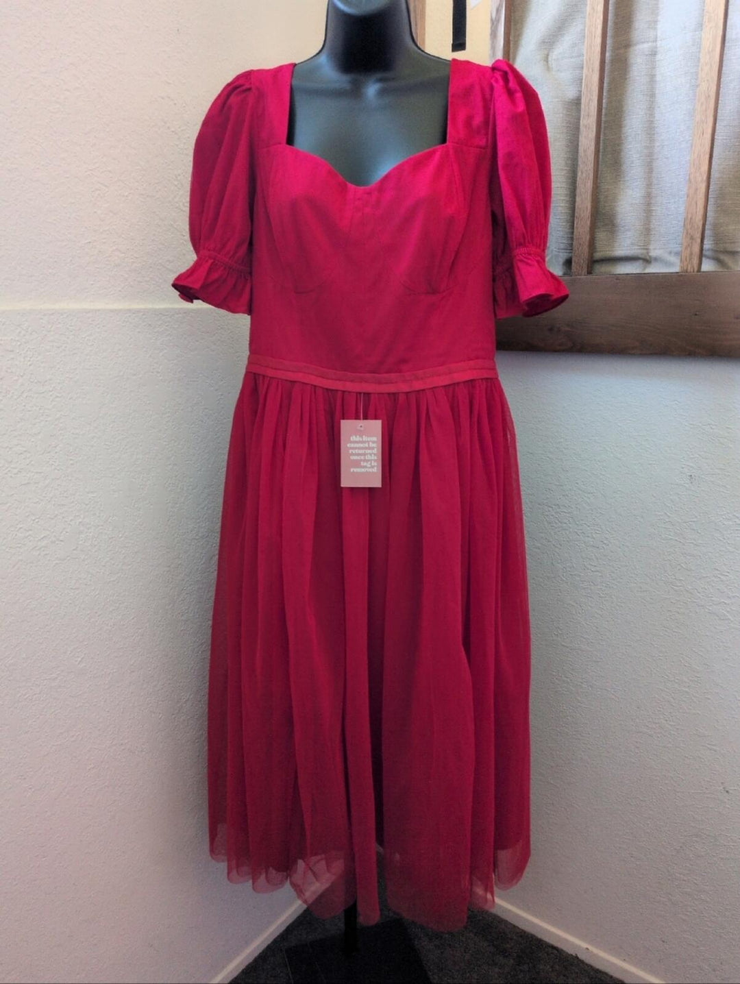 Red tulle puff-sleeve fit-and-flare dress by Ivy City Co - Large