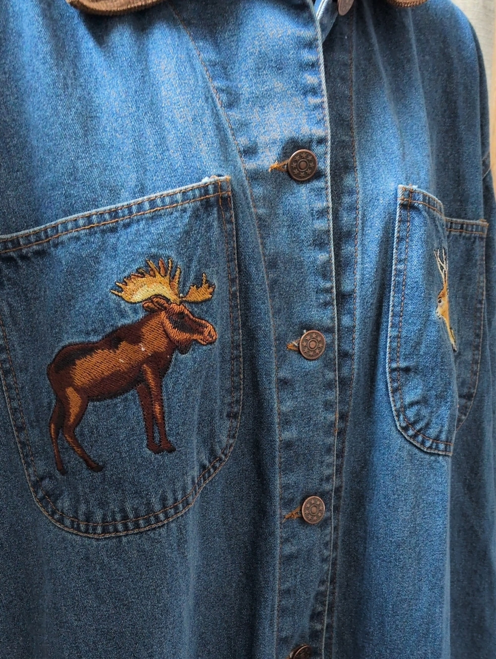 Vintage Embroidered Casey Coleman Denim Woodland Animals Barn Jacket - M/L