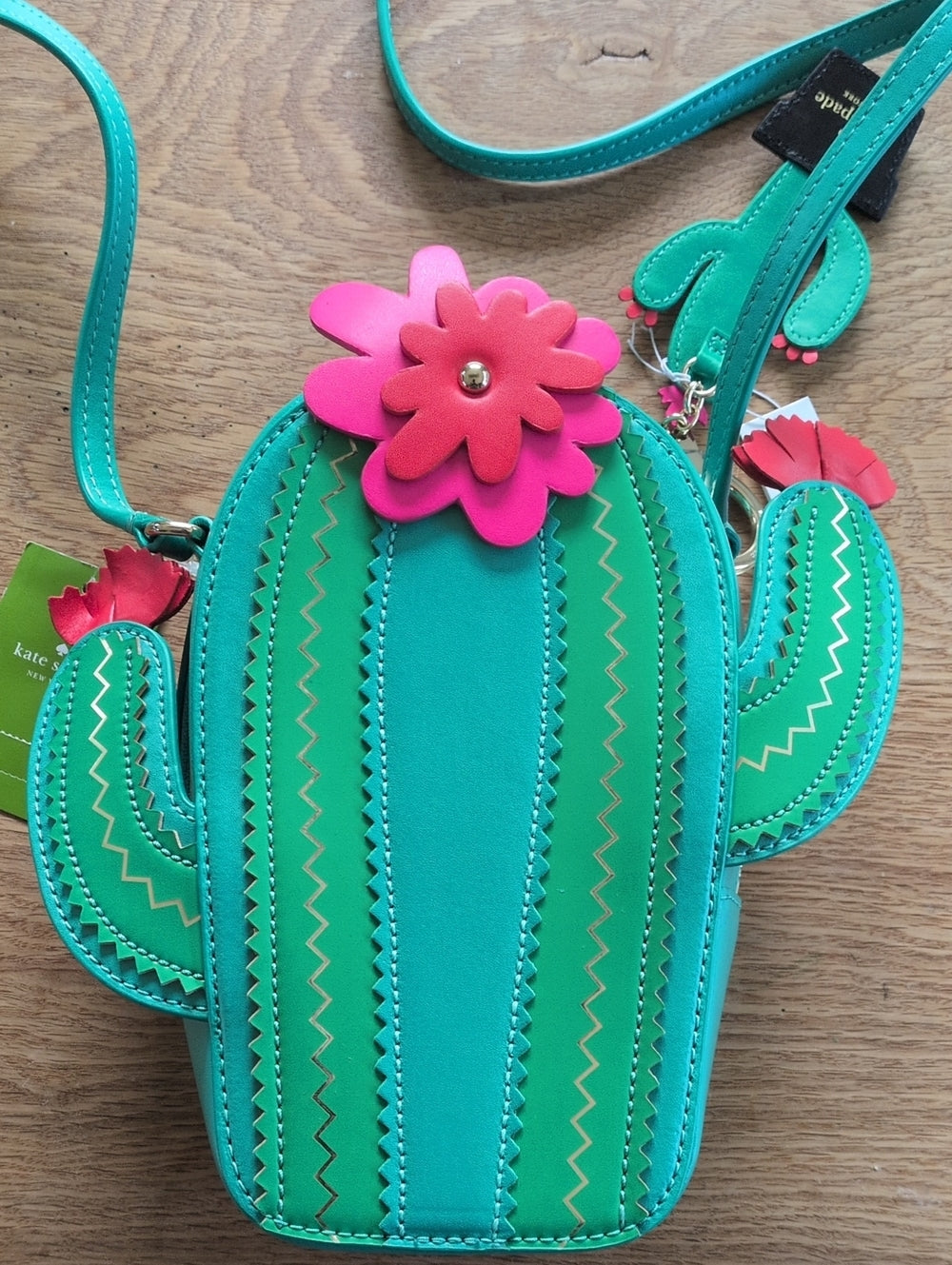 Rare New Horizons Kate Spade Cactus Bag WITH Matching Keychain