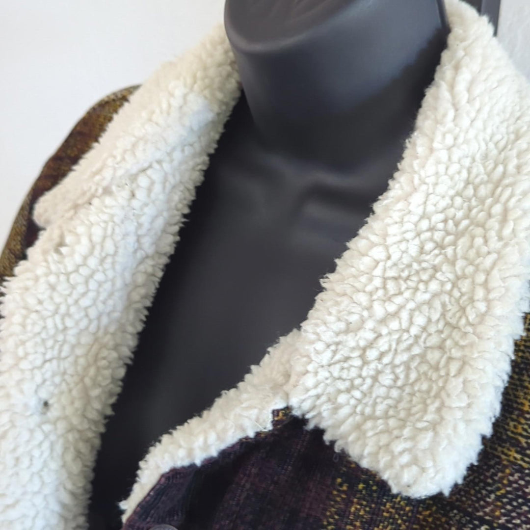 Mens Levi's Sherpa plaid trucker jacket