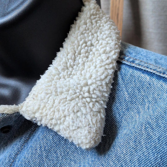 Levi's Women's Sherpa Jean Jacket With Star Grommet Detailing