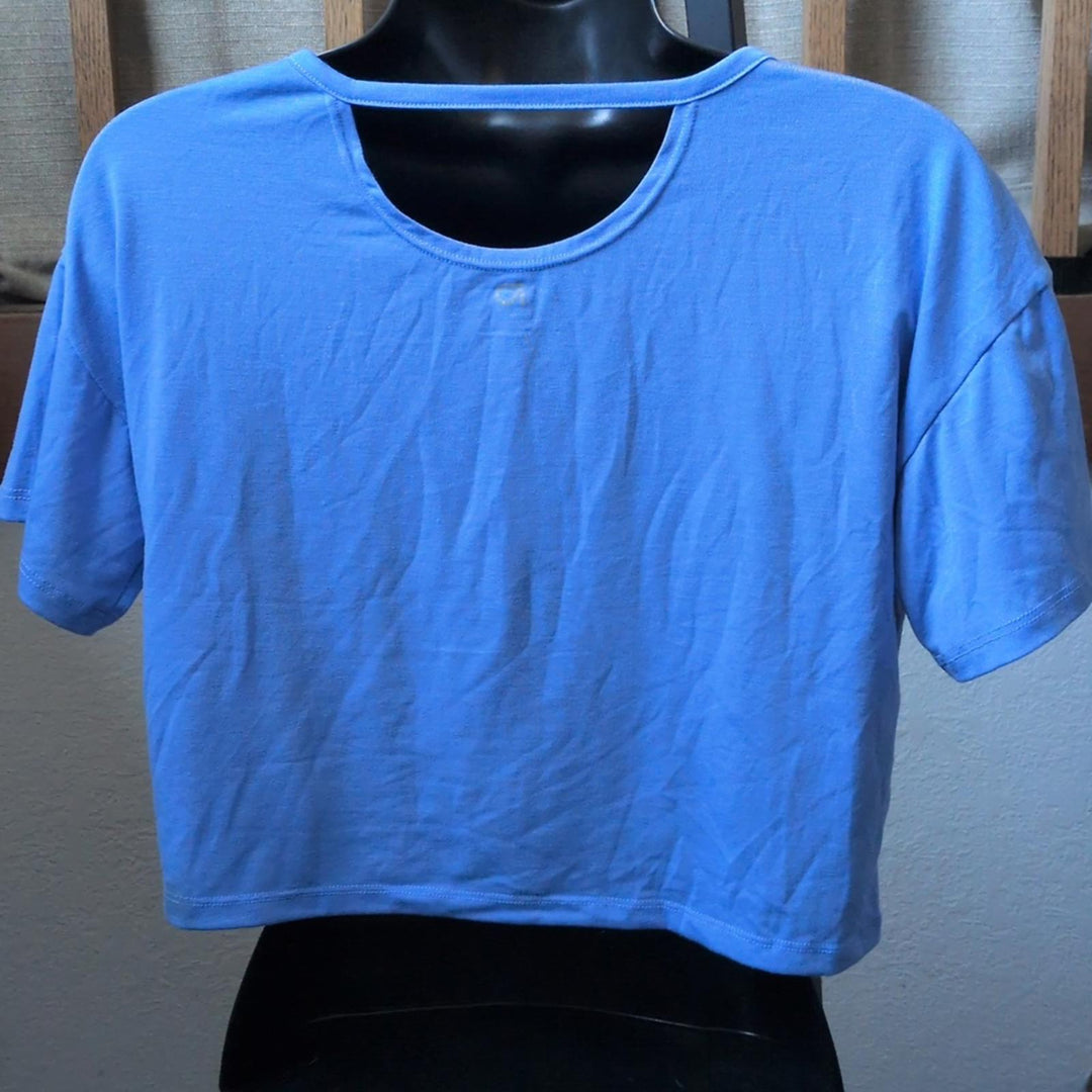 Super Sale! Gap Fit Cropped Star Shirt