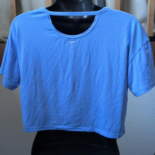 Super Sale! Gap Fit Cropped Star Shirt