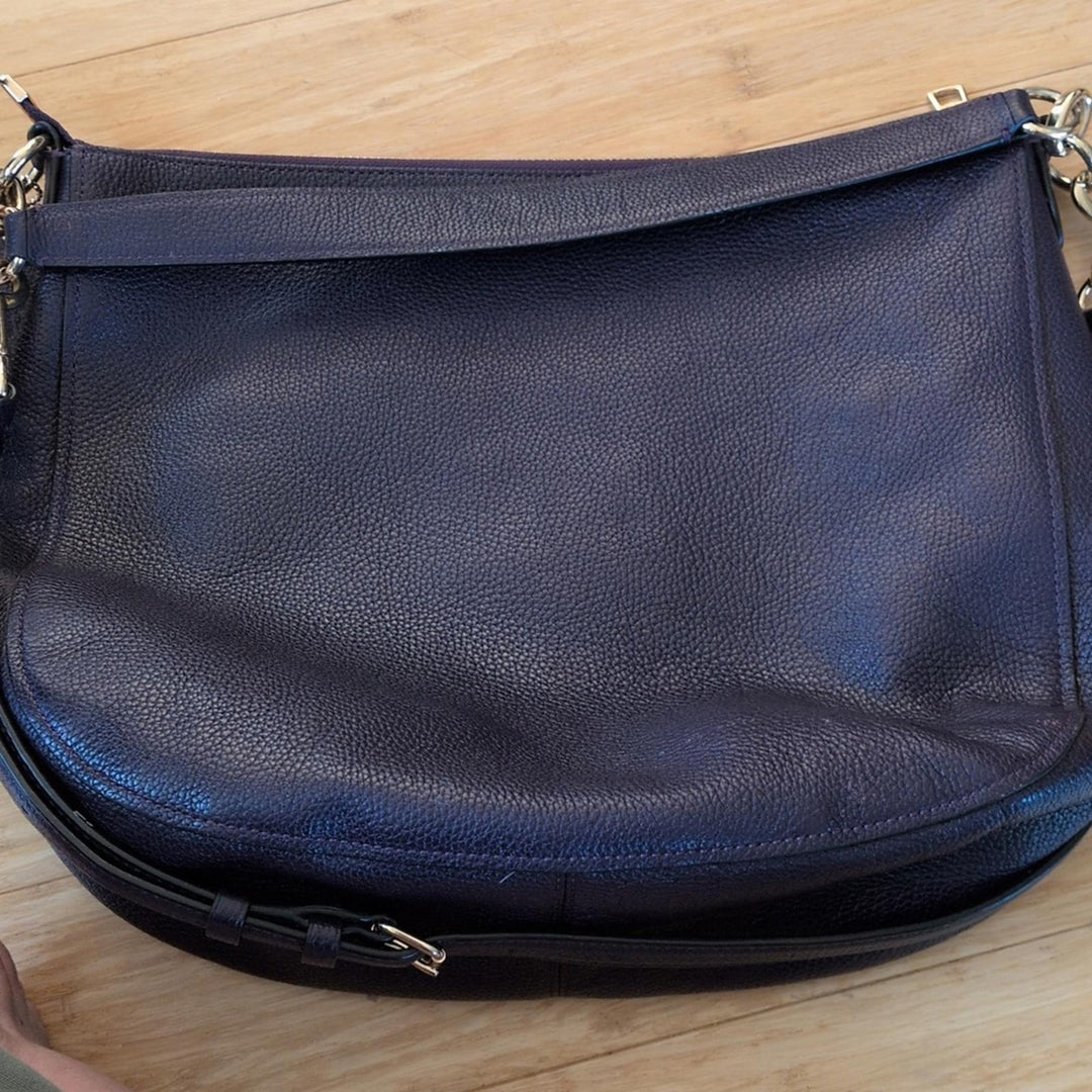 Coach Turnlock Hobo Bag In Eggplant