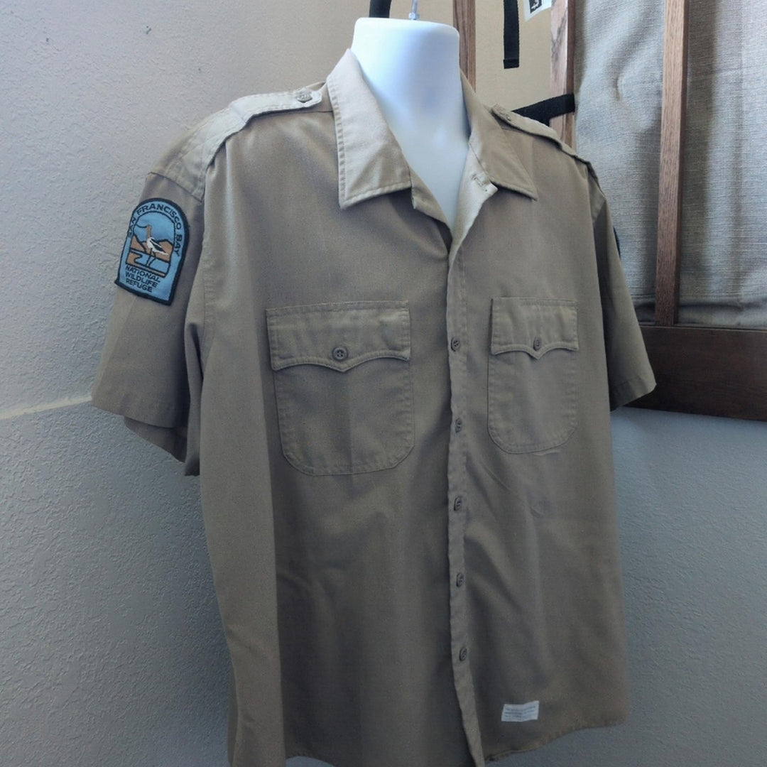 Vintage Volunteer Wildlife Refuge Button Down Shirt - Est Large