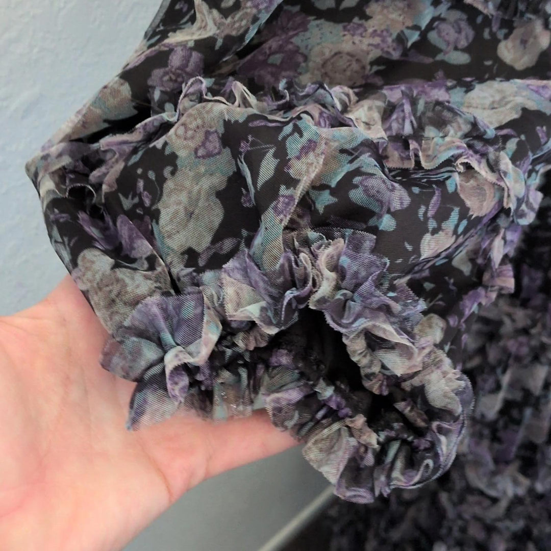 Ivy City Co Catherine Dress In Dark Floral - Extra Large