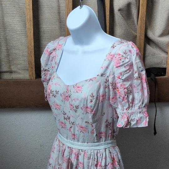 Ivy City Co Ballerina Dress In Pink Blossom