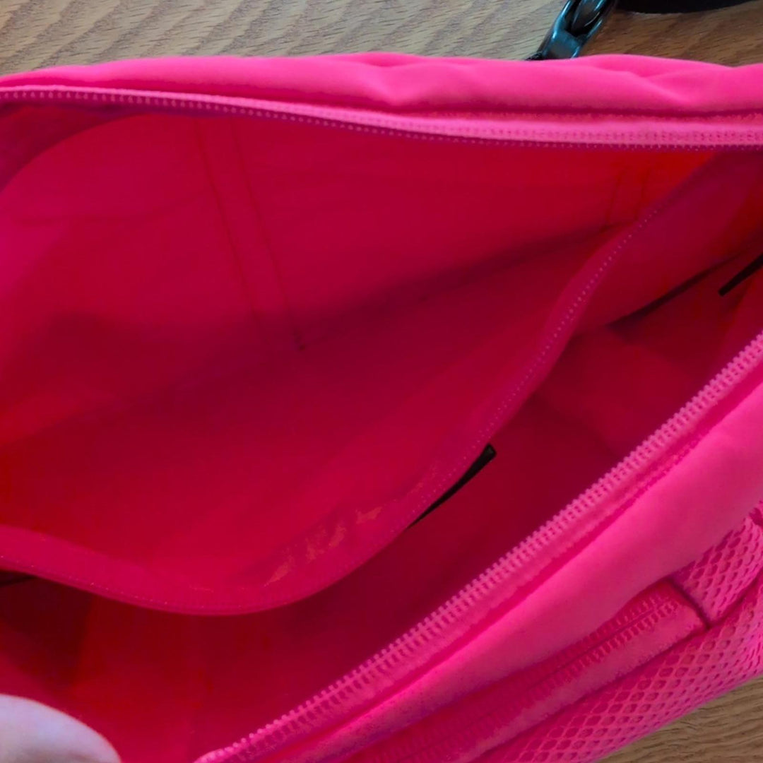 Fp Movement Dribble Pocket Sling Bag In Hot Pink